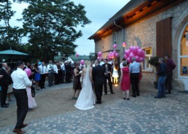 140628 Hochzeit Burgscheune Stadecken Ballons