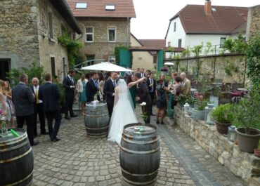 150524 Hochzeit Hof Herzberg Gäste